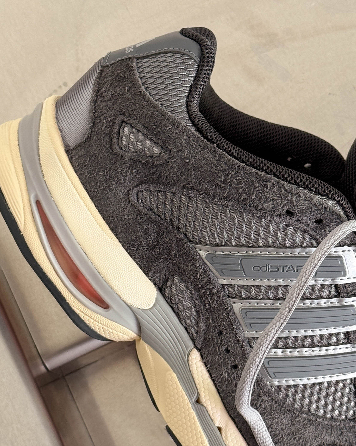 Adidas Adistar moulé