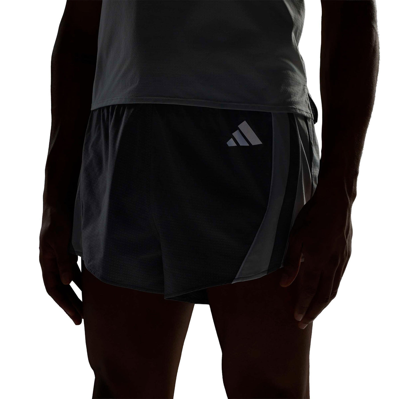 Adidas	Short de course Adizero Archive