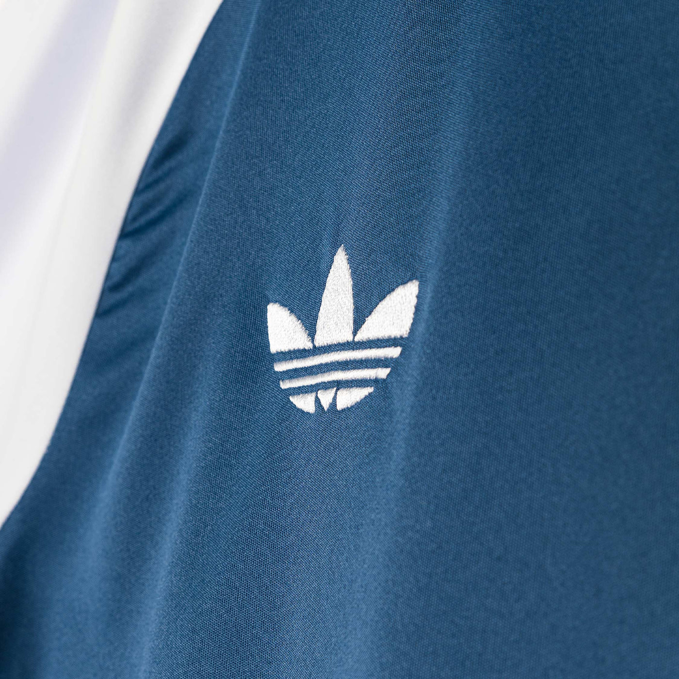 Adidas	Italie 26 Maillot de Match Prematch Extérieur