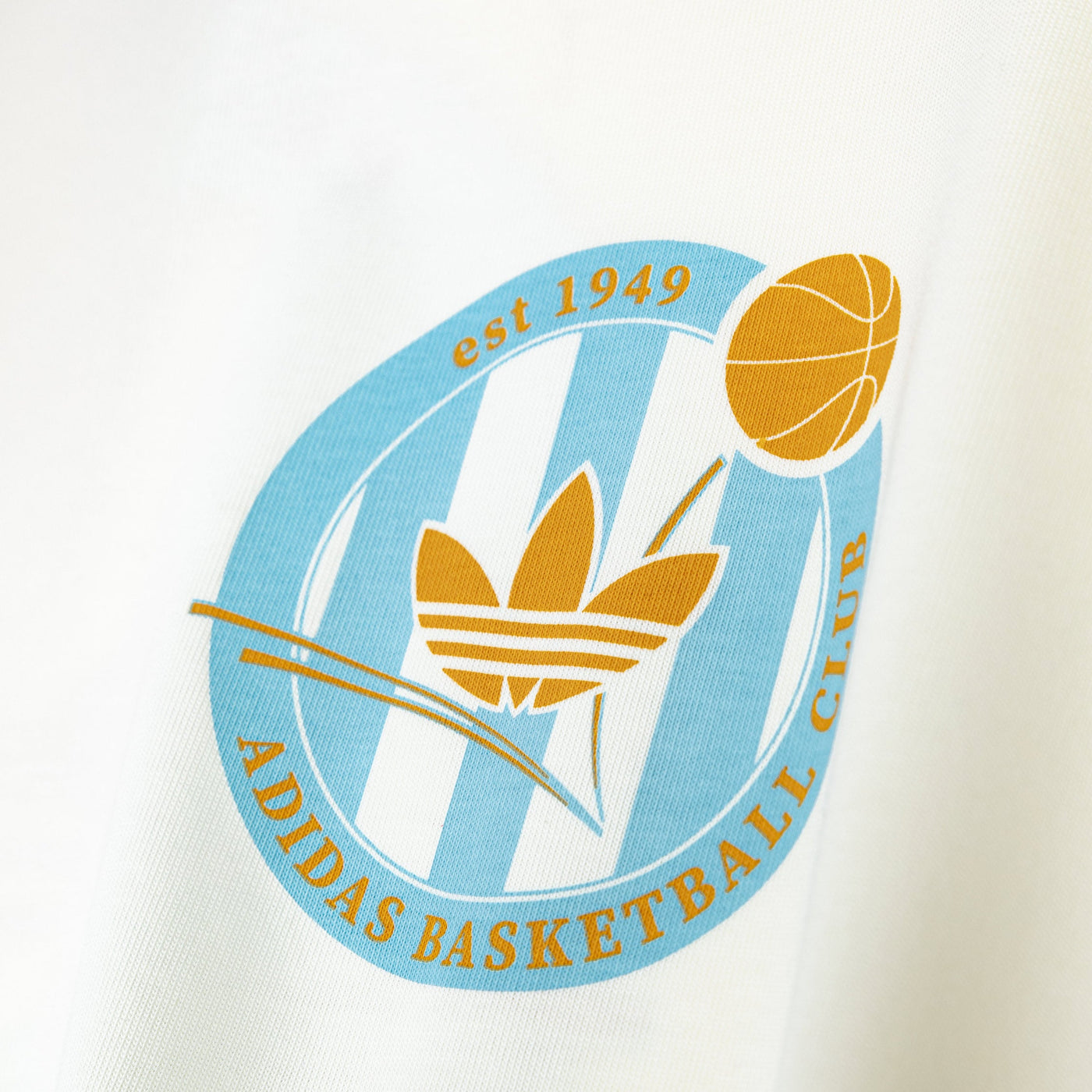 Adidas	T-shirt à Écusson Basketball Originals