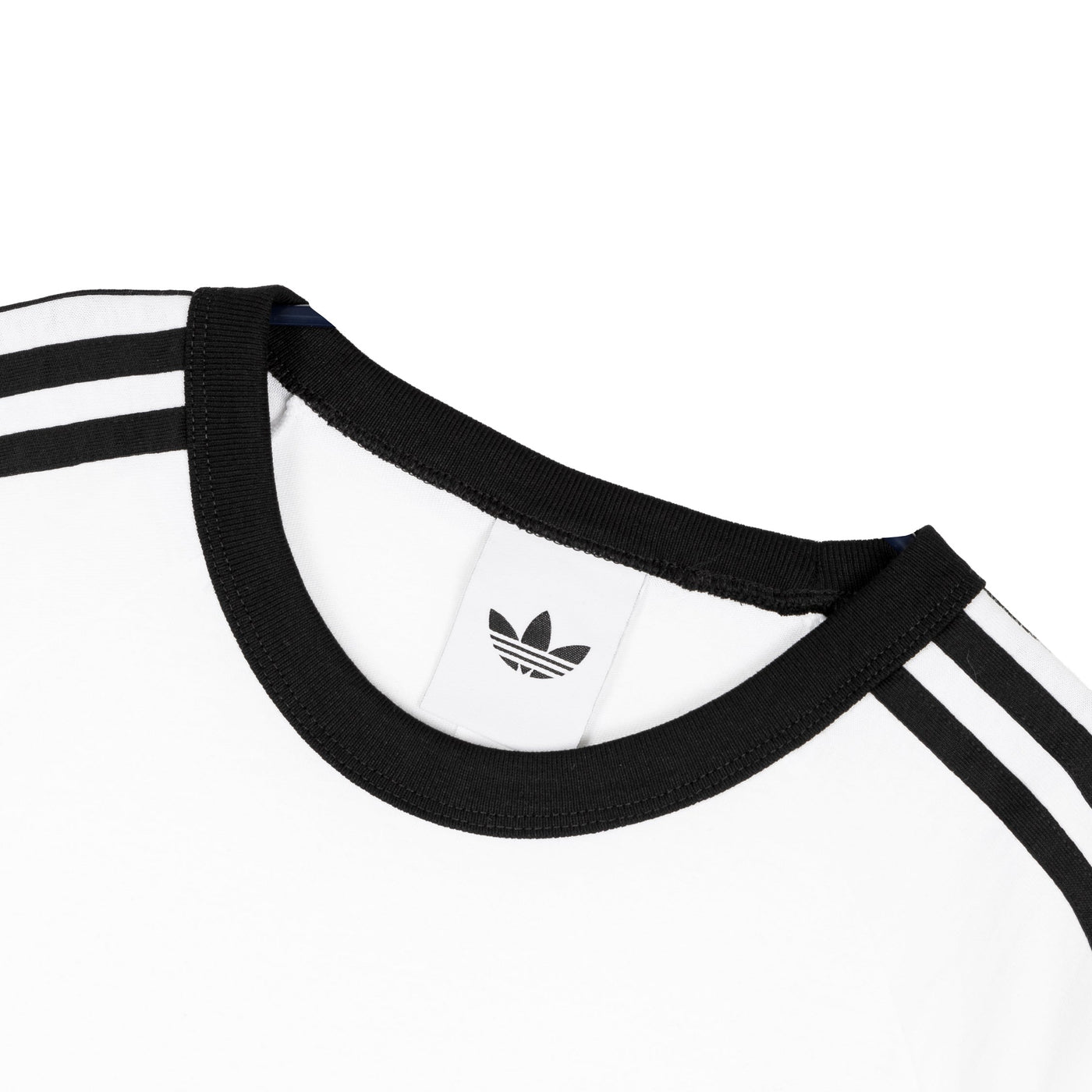 Adidas	T-shirt Ringer à 3 bandes