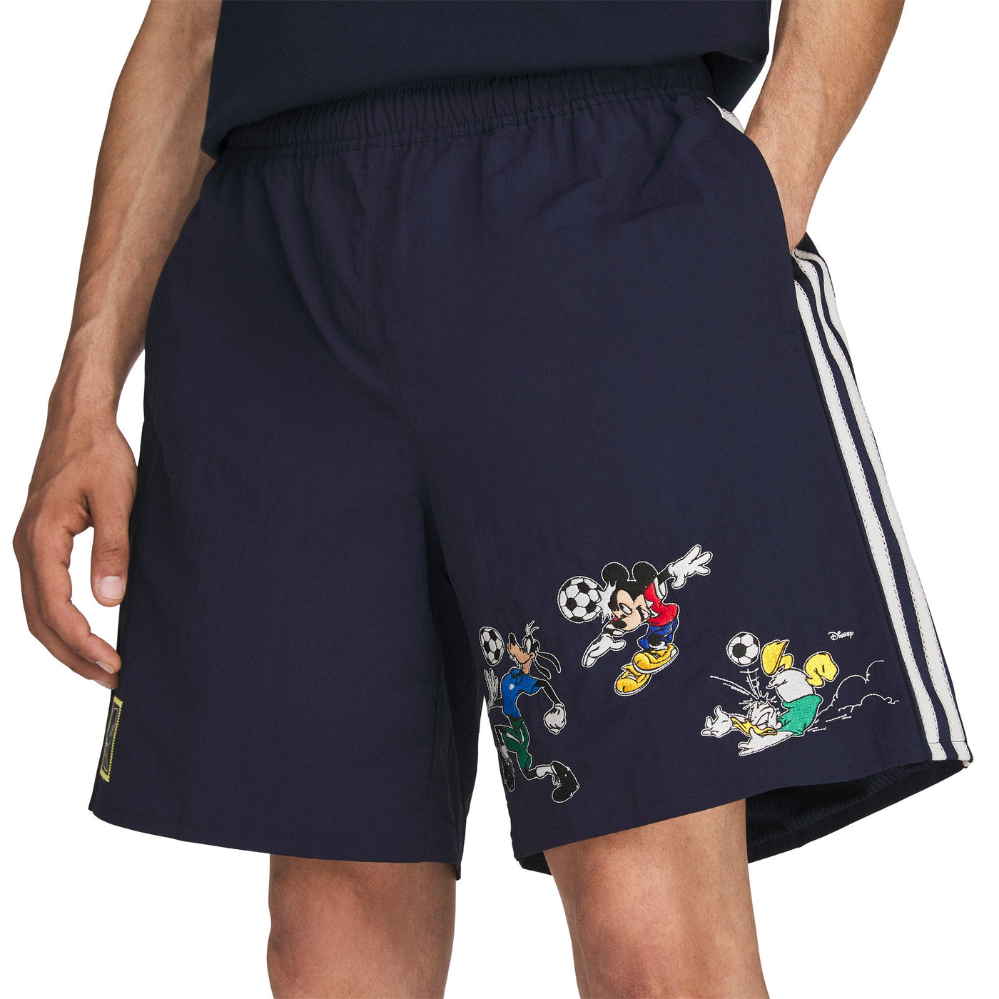 Short Adidas x Brain Dead x Disney
