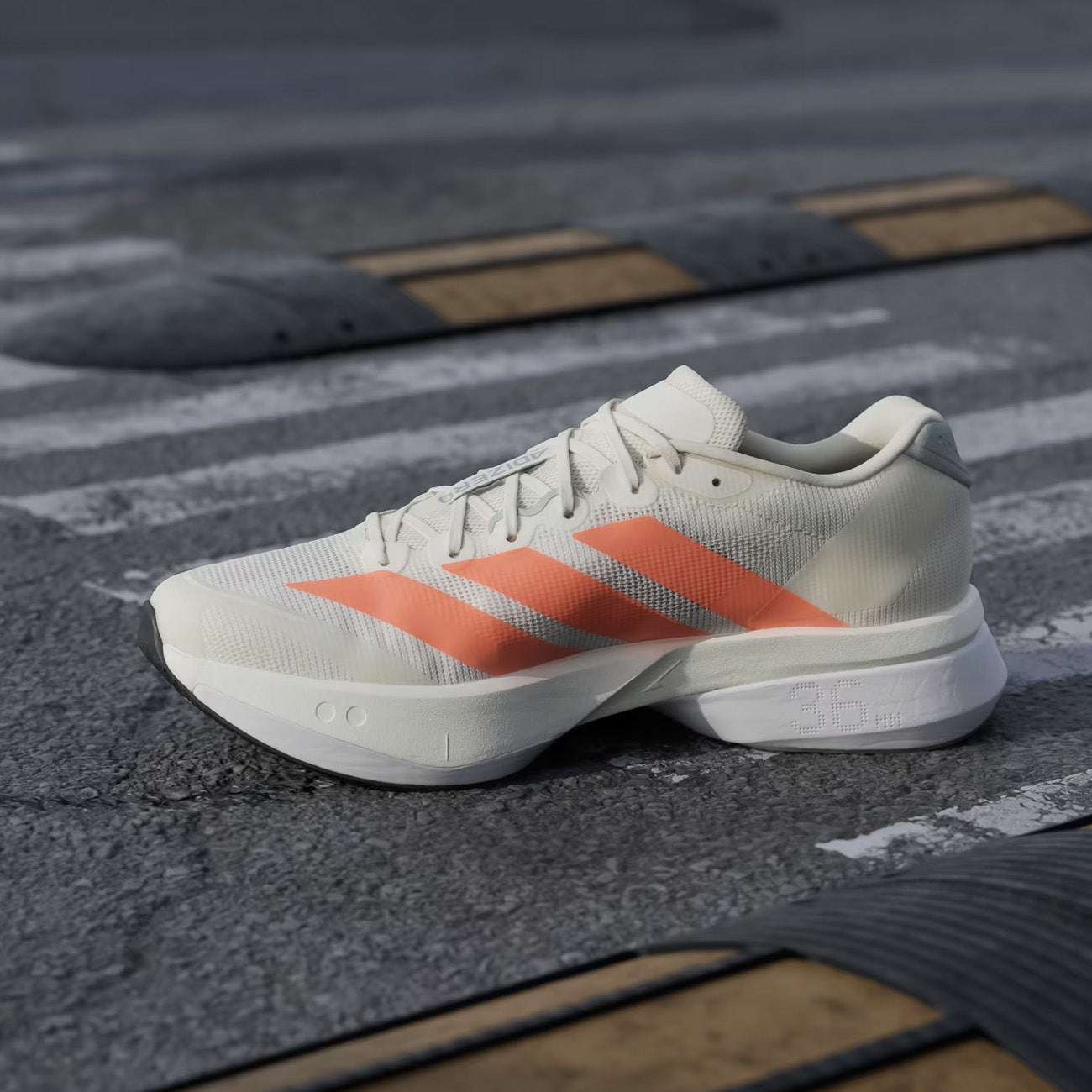 adidas Adizero Boston 13 M Hommes Blanc cassé Orange Gris
