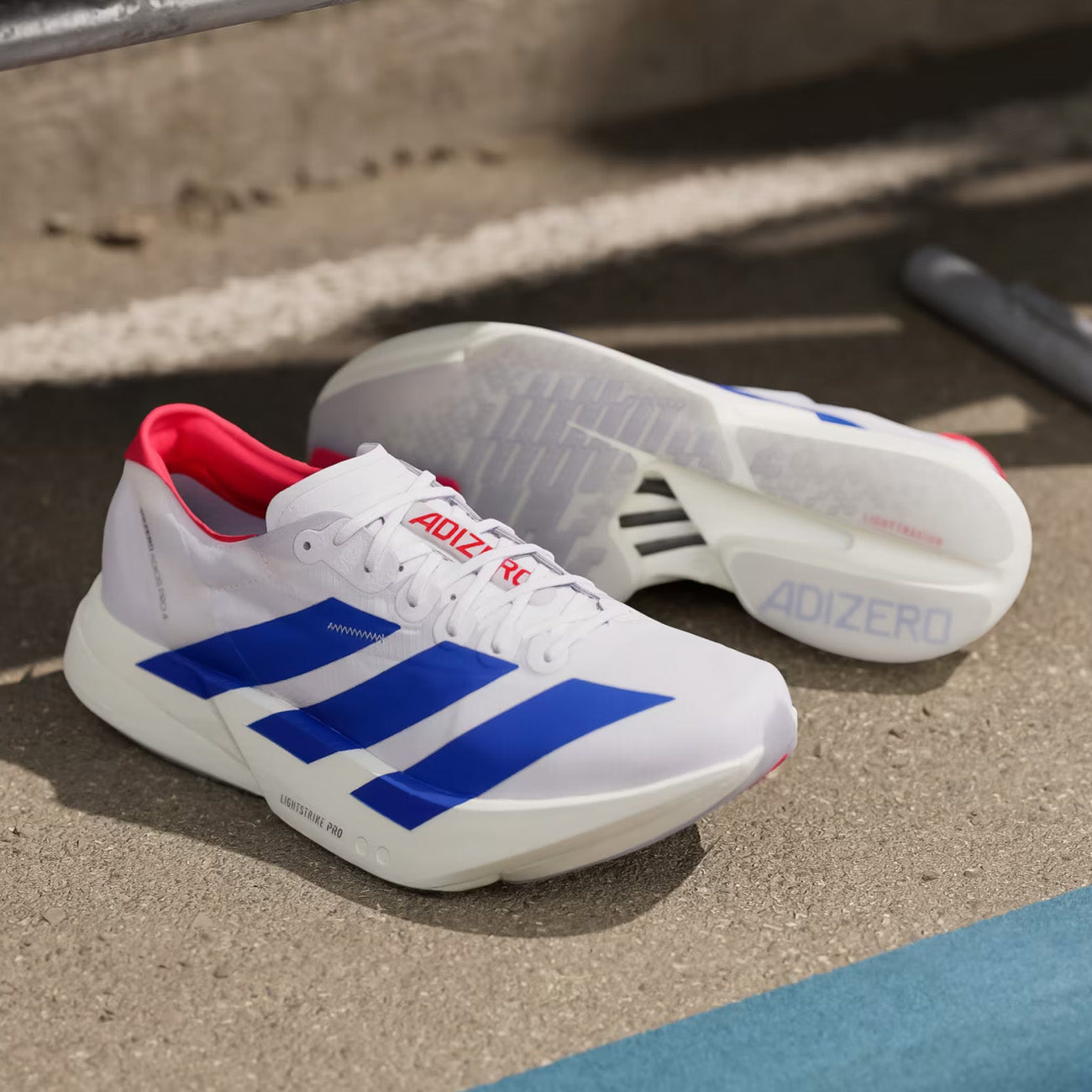 adidas Adizero Pro 4 M Homme Blanc Cassé Bleu Royal